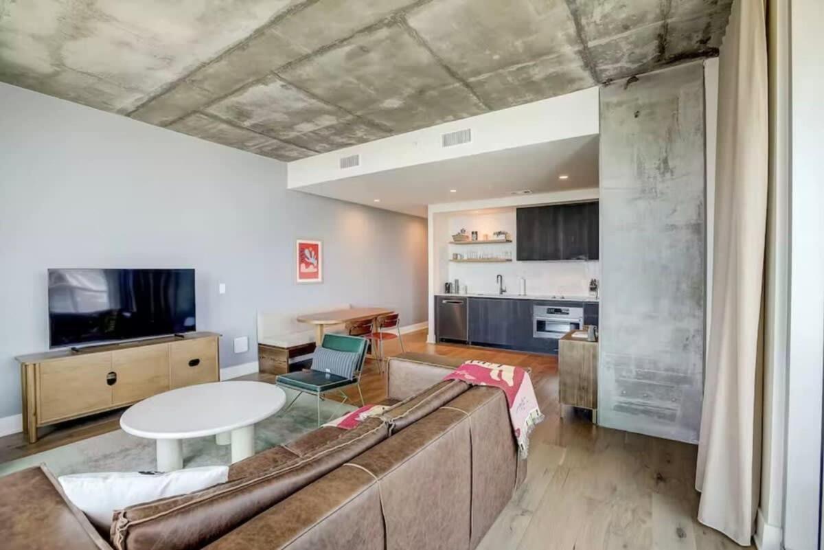 High Rise In The Heart Of Atx Villa Austin Buitenkant foto