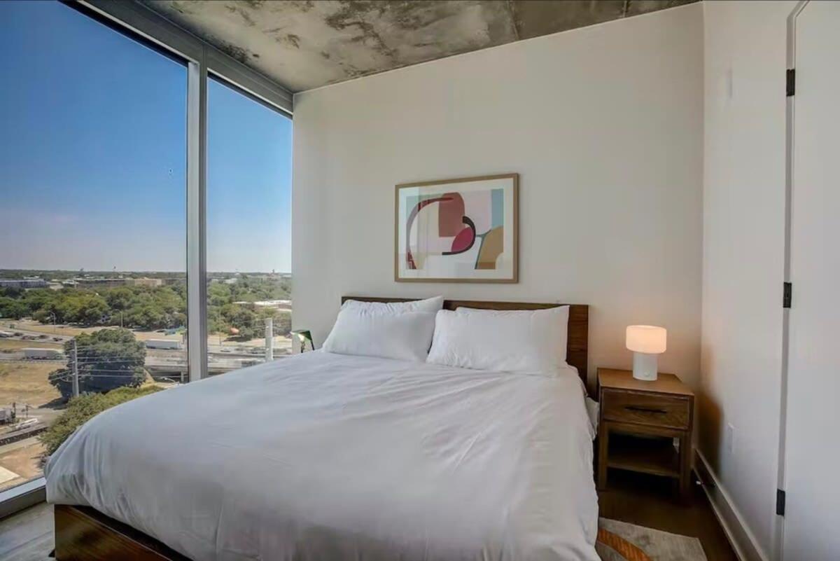 High Rise In The Heart Of Atx Villa Austin Buitenkant foto